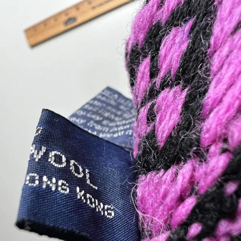 Vintage Herman's Beanie Hat Unisex One Size Pink Wool Knit Pom‎ Geometric Winter
